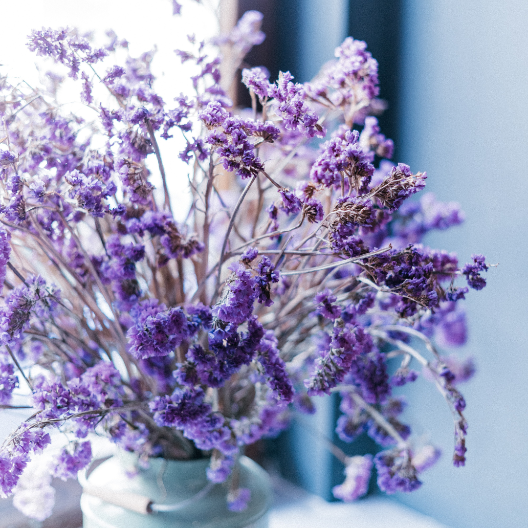 Lavender & Sandalwood  (8 oz) Nature-Esque